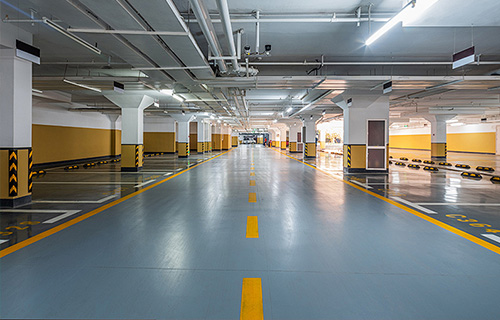 某商場地下停車坪